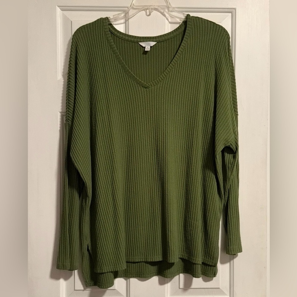Oversized Olive Green Ribbed V-Neck blouse